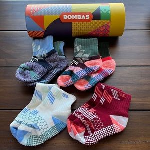 Bombas Gripper Sock Set